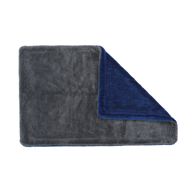 Gris foncé et bleu marine