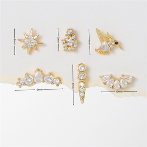 Pendientes de titanio delicados en <span class=keywords><strong>espiral</strong></span> para piercing de <span class=keywords><strong>tragus</strong></span>, de acero inoxidable con circonita, para uso diario, joyería para boda - Product Image 6