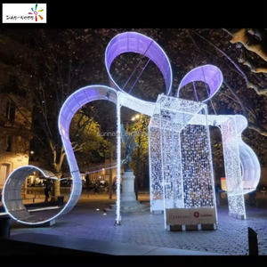 Décoration extérieure de Noël, motif de boîte cadeau géante lumineuse à LED pour l'éclairage et les décorations extérieures de Noël - Product Image 1