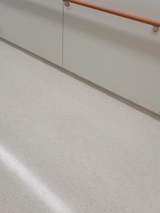 LSY Feuilles colorées décoratives résistantes aux intempéries <span class=keywords><strong>pour</strong></span> les terrasses extérieures Scenic Trails Résistant aux intempéries et au vieillissement - Product Image 4