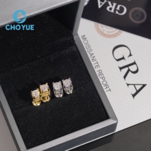 ต่างหูทรงกลม 4 ขา ประดับโมอิสซาไนต์ เงินแท้ 925 ขนาด 5 มม. ต่างหูแบบติดหู ตัวล็อคแบบเกลียว ผ่านการทดสอบด้วยเครื่องตรวจสอบเพชร - Product Image 3