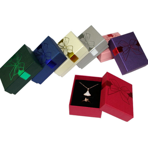Kotak Perhiasan Desain Cantik Logo Kustom Shero, Kotak Hadiah Perhiasan Kertas Karton Kaku Untuk Anting, Cincin, Kalung Dengan Pita - Product Image 3