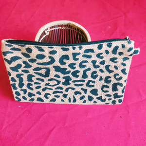 Sacs fourre-tout et sacs artisanaux de Madagascar réutilisables pour les courses quotidiennes et les voyages - Product Image 1