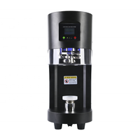 Machine automatique de scellage de bouteilles pour animaux de compagnie