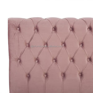 Factory Wholesale Double Queen King Size Velvet Fabric Upholstered Soft Platform Chesterfield <strong>Sleigh</strong> <strong>Bed</strong> With Fabric Buttons - Product Image 5