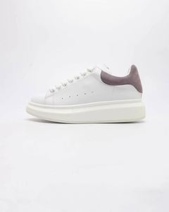Zapatos de Diseñador de Alta Calidad - Casuales, Lujosos, para Correr y Deportes. Zapatos de Hombre de Moda con Suela Gruesa para Caminar - Product Image 3