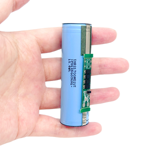 Batteria agli Ioni <span class=keywords><strong>di</strong></span> Litio LG 21700 5000mAh 3.69V 15A ad Alta Corrente per Vaporizzatori, Droni, Telecomandi, Modellini <span class=keywords><strong>di</strong></span> Auto e Giocattoli - Product Image 1