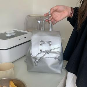 Mochila Estilo Ballet con Lazo para Mujer, Correa de Cadena Rosa, Ligera, para Uso Diario, Verano 2024 - Product Image 3