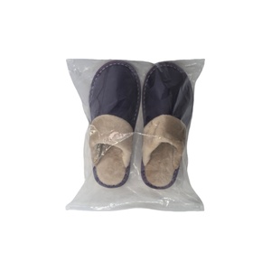 Pantofole Invernali Essenziali per la Casa in Pelle Bovina e PVC con Interno in Flanella, Comode e Morbide, Disponibili in 8 Colori, Alcuni in Stock - Product Image 6