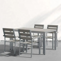 Ensemble de jardin pour patio toutes saisons, table et chaises de restaurant, meubles d'extérieur en bois plastique