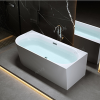 Baignoire d'angle moderne autoportante en acrylique Offre Spéciale baignoire à 2 parois avec drain pour salle de bain d'appartement