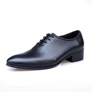 Modernos Zapatos Oxford Italianos de Hombre con Cordones, de Cuero de Grano Completo Pulido, con Punta en Pico y Aumento de Altura - Product Image 3