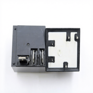 ICMICRO En Stock Nuevo Microcontrolador Microchip Original MCU Proveedor Confiable SLI-12VDC-SL-C - Product Image 1