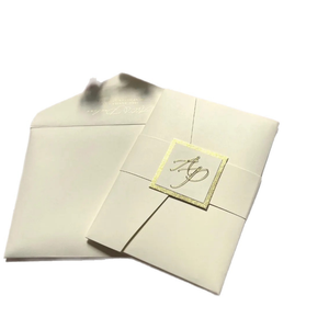 Invitación de Boda de Acrílico Espejo de Lujo Personalizada con Bolsillo, Tarjeta RSVP, Sello de Cera y Detalle en Lámina Dorada - Product Image 3