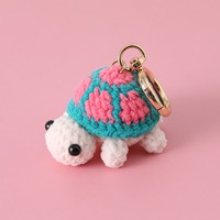 Porte-clés tortue au crochet fait main, mini breloque tortue mignonne, pendentif animal marin pour sac, accessoire de sac tricoté et tissé