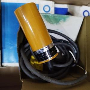 ใหม่และเป็นของแท้ ไม่มีกล่อง E2k-c25my1 E2k C25my1 - สวิตช์ตรวจจับแบบคาปาซิทีฟ ระบบอัตโนมัติแบบตั้งโปรแกรมได้ ระบบอัตโนมัติทางอุตสาหกรรม - Product Image 1