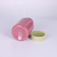 Bouteille en plastique PET 200cc 225cc avec bouchon résistant aux enfants Bouteille en plastique de stockage de capsules de vitamines de couleur personnalisée