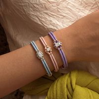 Bracelet en acier inoxydable tressé double brin couleur macaron, zircons multi-coupés, fermoir réglable, chaîne serpent double couche