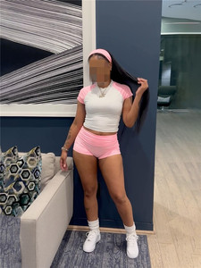 Completo Sportivo Casual da Donna in 3 Pezzi: Top Corto a Maniche Corte + Pantaloncini + Fascia per Capelli, Tuta Estiva per Fitness - Product Image 4