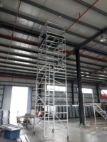 Échafaudage mobile en aluminium 4M, image agrandie, système complet Layher, plateforme d'échafaudage 6m, échafaudage en aluminium, échafaudage d'escalier