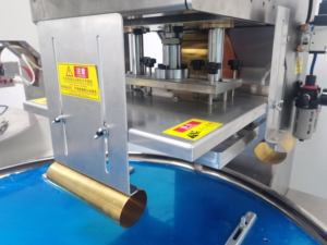 TPU चिकित्सा उत्पाद रक्तचाप कफ आसव जल निकासी बैग HF स्टेनलेस स्टील स्वचालित डिस्क चिकित्सा बाँझ वेल्डिंग मशीन - Product Image 4