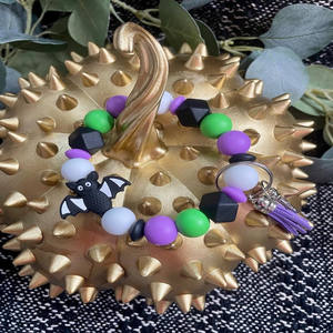 LLavero de pulsera de silicona para hombre, pulsera personalizada de murciélago, Oogie Boogie, Halloween - Product Image 6