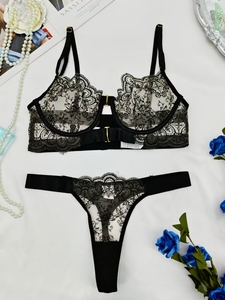 Set di lingerie sexy da donna, reggiseno e perizoma in pizzo ricamato verde scuro, set di 2 pezzi, lingerie trasparente, completo intimo da donna - Product Image 3