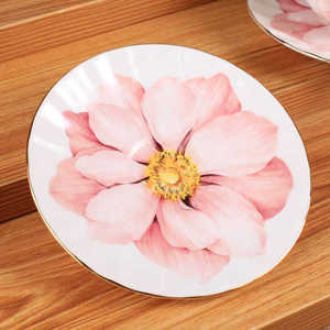 Assiettes en céramique de luxe à motif floral bleu et rose, personnalisables en gros, grandes tailles variées - Product Image 4