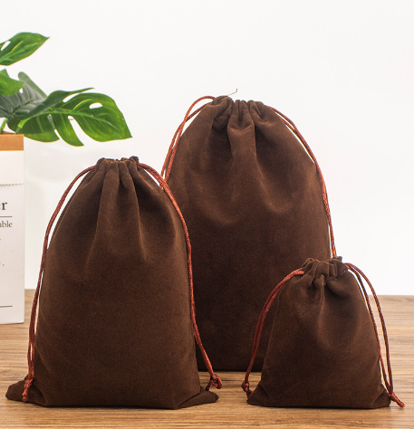 สีน้ำตาล