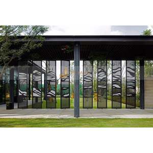 Divisor Móvil de Metal con Pantalla Láser de Acero Inoxidable para Habitaciones - Product Image 1