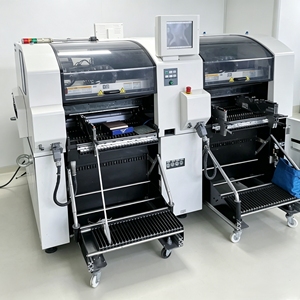 ระบบประกอบชิ้นส่วนอัตโนมัติ Panasonic CM402 ความเร็วสูง ความแม่นยำสูง สำหรับการหยิบและประกอบชิ้นส่วน SMT สายการประกอบแผงวงจรพิมพ์ LED Strip PCBA - Product Image 1