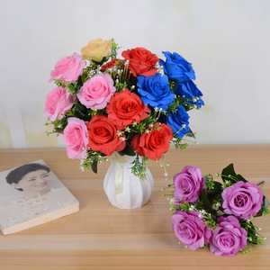 Mother's Day Gifts Nearby: 5 Thoughtful Floral Bouquets You Can Order Today