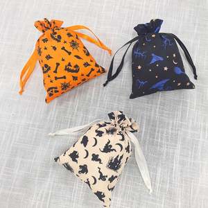 Bolsa de Almacenamiento para Dulces de Halloween, Personalizable al por Mayor, de 15*20cm, Tres Colores, Reciclable, con Doble Costura y Diseño de Hongo - Product Image 6