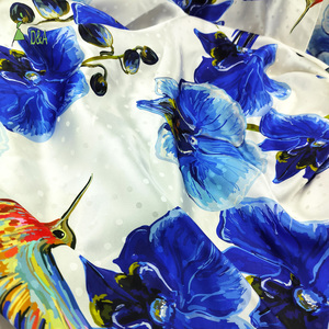 Tela de Satén de Seda Jacquard 100%, 16M/M, Estampado Floral y de Aves en <span class=keywords><strong>Azul</strong></span> Colorido, para Prendas de Niñas, Ropa de Dormir, Vestidos y Chales - Product Image 4