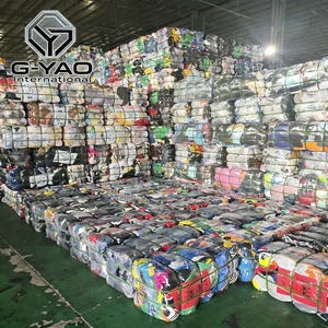 <span class=keywords><strong>Abbigliamento</strong></span> di Seconda Mano, Giacche Resistenti per <span class=keywords><strong>Uomo</strong></span> e <span class=keywords><strong>Donna</strong></span>, Pacchetto Misto Invernale, <span class=keywords><strong>Abbigliamento</strong></span> Casual per Adulti in Poliestere/Cotone - Product Image 1