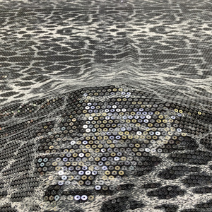 5MM tricoté motif <span class=keywords><strong>léopard</strong></span> Transparent paillettes tissu vêtements accessoires paillettes brodé tissu - Product Image 6
