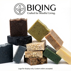 Savons Solides Artisanaux Éclaircissants à l'Aloe Vera, Noix de Coco, Menthe, Sel Marin, Bois de Santal, Grains d'Avoine, Olive, Pin et Ingrédients Minéraux – OEM - Product Image 1