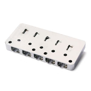Nouvelle vente : Pont <span class=keywords><strong>de</strong></span> guitare 5 cordes <span class=keywords><strong>de</strong></span> qualité supérieure avec micro intégré – Pont six points <span class=keywords><strong>haut</strong></span> <span class=keywords><strong>de</strong></span> <span class=keywords><strong>gamme</strong></span> pour guitare électrique - Product Image 6