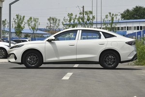 รถยนต์โดยสารไฮบริดรุ่นใหม่ BYD Seal 06 ประหยัดน้ำมัน คุ้มค่า คุ้มราคา สำหรับการส่งออก - Product Image 3