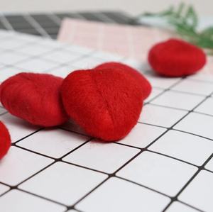 Bola <span class=keywords><strong>de</strong></span> lana <span class=keywords><strong>de</strong></span> <span class=keywords><strong>fieltro</strong></span> <span class=keywords><strong>de</strong></span> arco iris para fotografía <span class=keywords><strong>de</strong></span> recién nacido, corazón <span class=keywords><strong>de</strong></span> <span class=keywords><strong>fieltro</strong></span>, 2 cm - Product Image 6