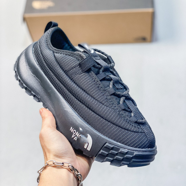 High-quality Never Stop Summer Platform Outdoor Sports Durable Hiking Shoes for Both Men and Women Versatile for Casual Wear