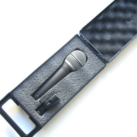 Modèle de ramassage supercardioïde de microphone vocal dynamique portable Q7 pour la performance vocale en direct/studio/instrument Annulation du bruit