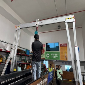 رافعة جسرية يدوية محمولة من الألومنيوم مع رافعة - Product Image 4