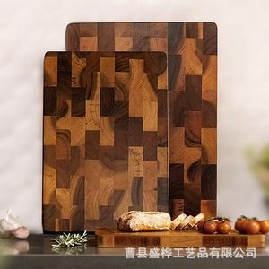Planche à découper en bois massif, rectangulaire, 32x22cm, motif damier, pour usage en cuisine - Product Image 4