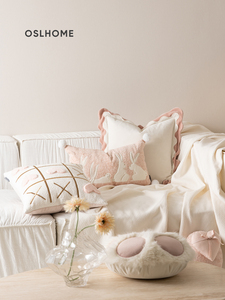 Cojín Ousilu para Niños, Modelo Casa de Muñecas, Estilo Princesa Nórdica, Cojín de Conejo Adorable para Sala de Niñas, Color Rosa - Product Image 4