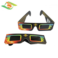 Lunettes solaires promotionnelles à éclipse solaire de conception OEM de 0.16mm d'épaisseur directement de l'usine pour une utilisation en extérieur lunettes solaires en papier à faible quantité minimale de commande tactiques