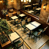 Ensemble de mobilier pour la restauration, table à manger en marbre imperméable, chaise en rotin légère empilable pour le hall d'hôtel, la cafétéria