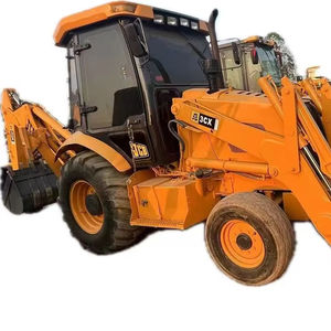 Chargeuse-pelleteuse d'occasion JCB 3CX à vendre, très demandée - Product Image 1