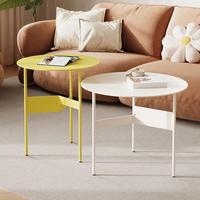 Table d'appoint nordique de luxe, table ronde moderne et minimaliste, table d'angle de canapé de salon, colorée