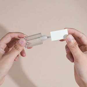 Haute qualité 3ml coloré en plastique brillant à lèvres bouteille bouchon à vis baguette brosse brillant à lèvres conteneur Tubes pour cosmétiques de soins personnels - Product Image 6